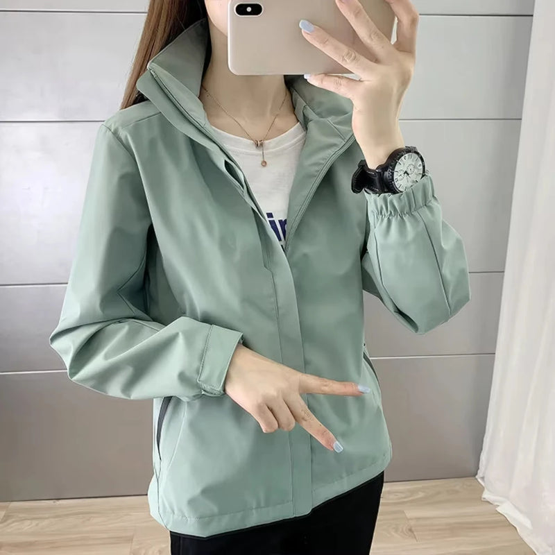 Windproof Rainproof Lightweight Jacket For Men And Women